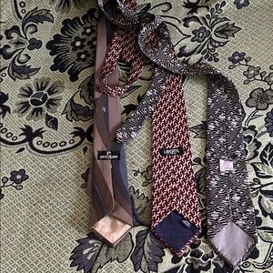 Liberty Burgundy and Cream Geometric Tie